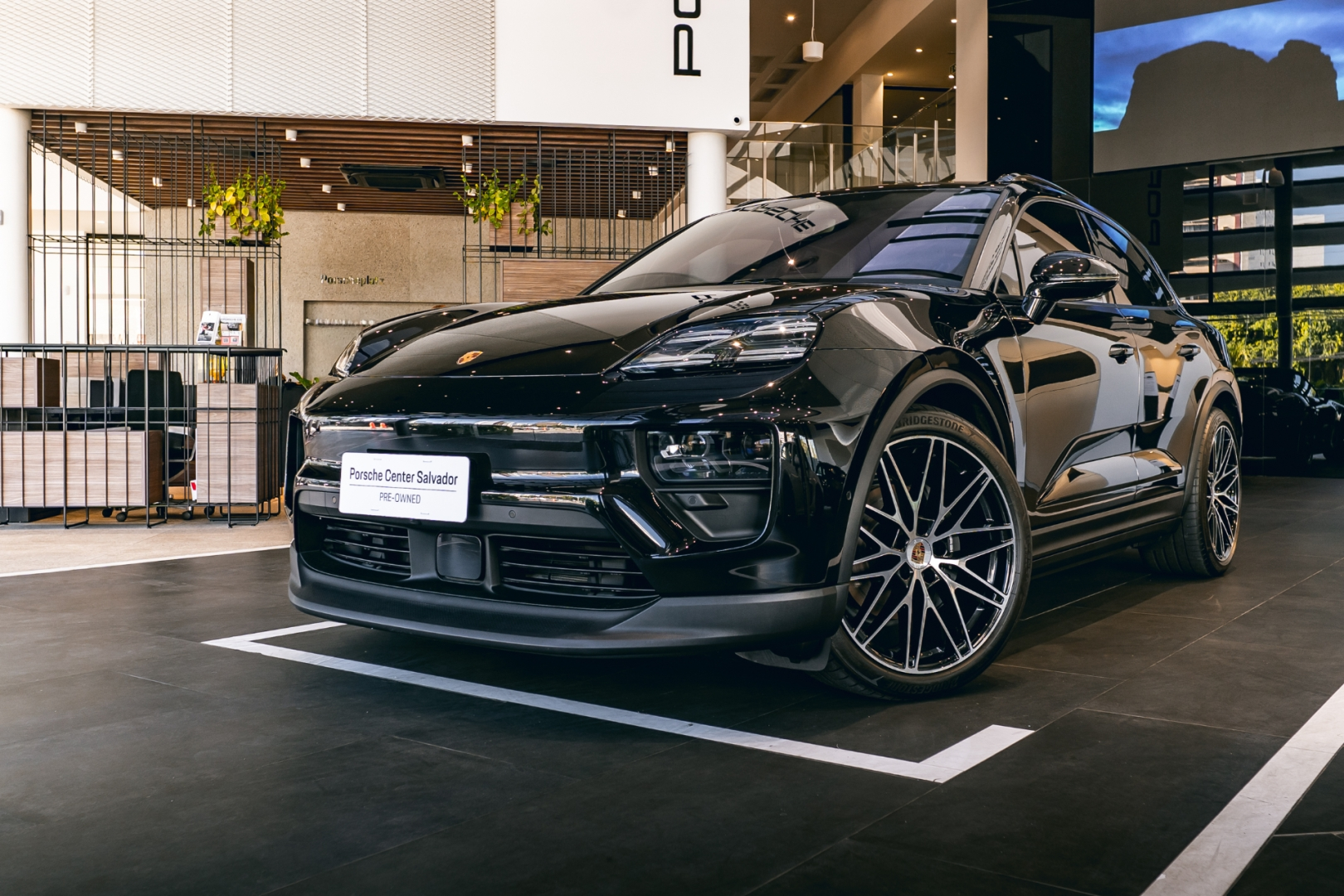 Depreciação de carros de luxo: como proteger seu patrimônio com decisões estratégicas de compra