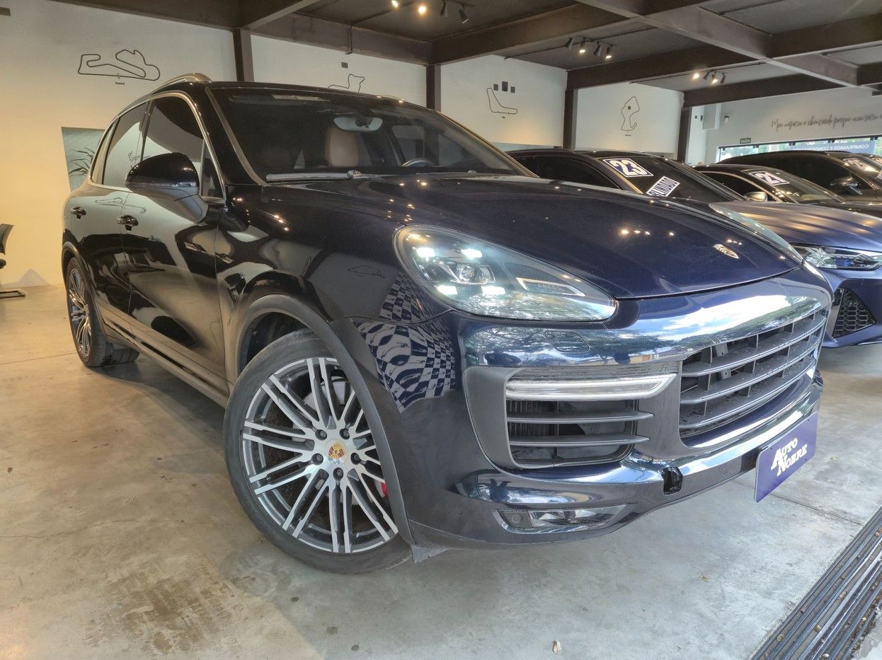 PORSCHE CAYENNE 2016