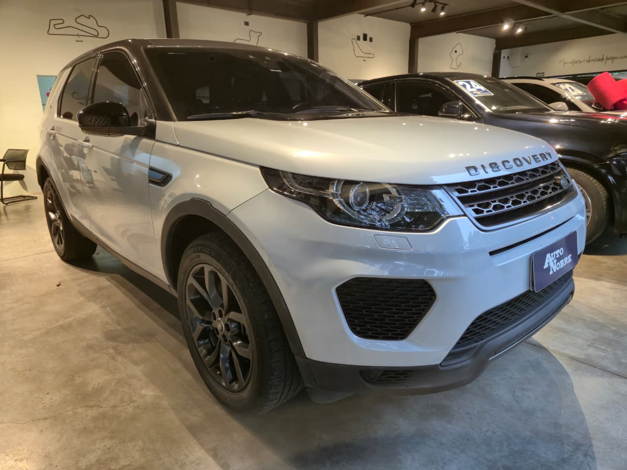 Land Rover Discovery 2019