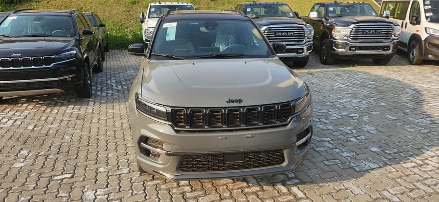 Jeep Commander 2026