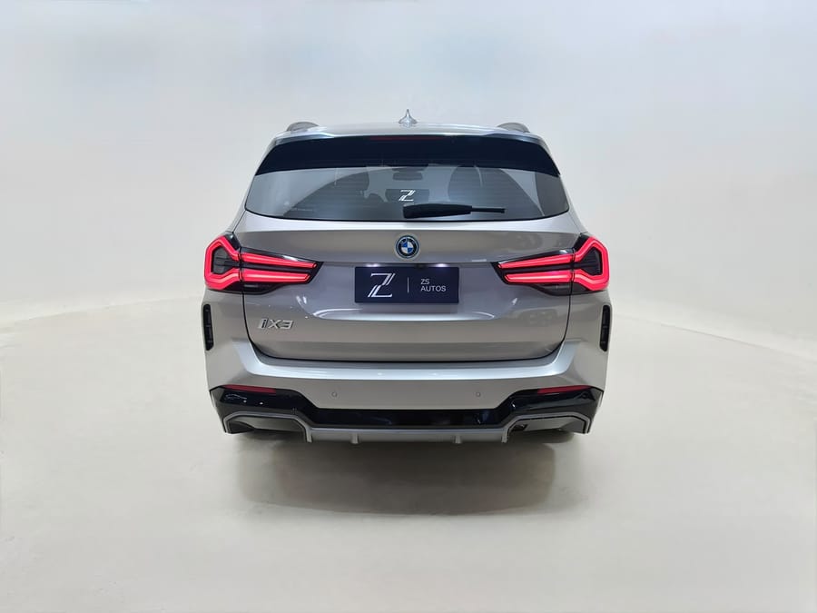 BMW iX 2023