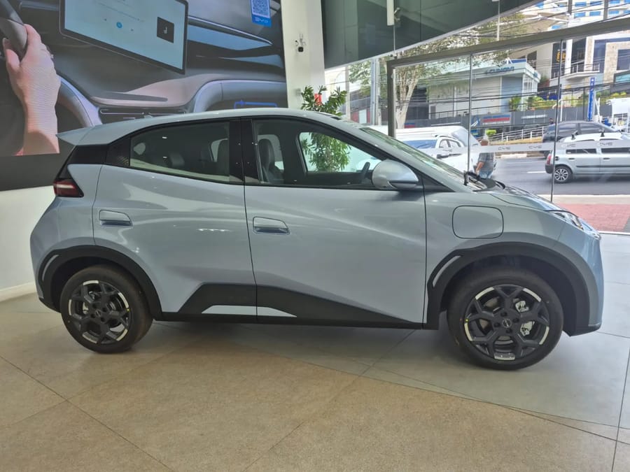 BYD Dolphin 2027