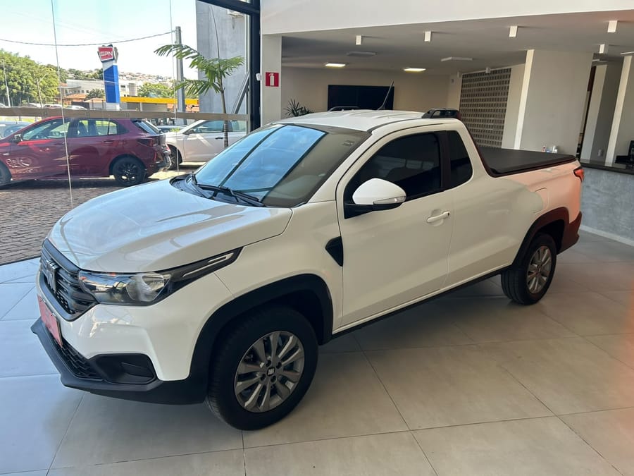 Fiat Strada 2024