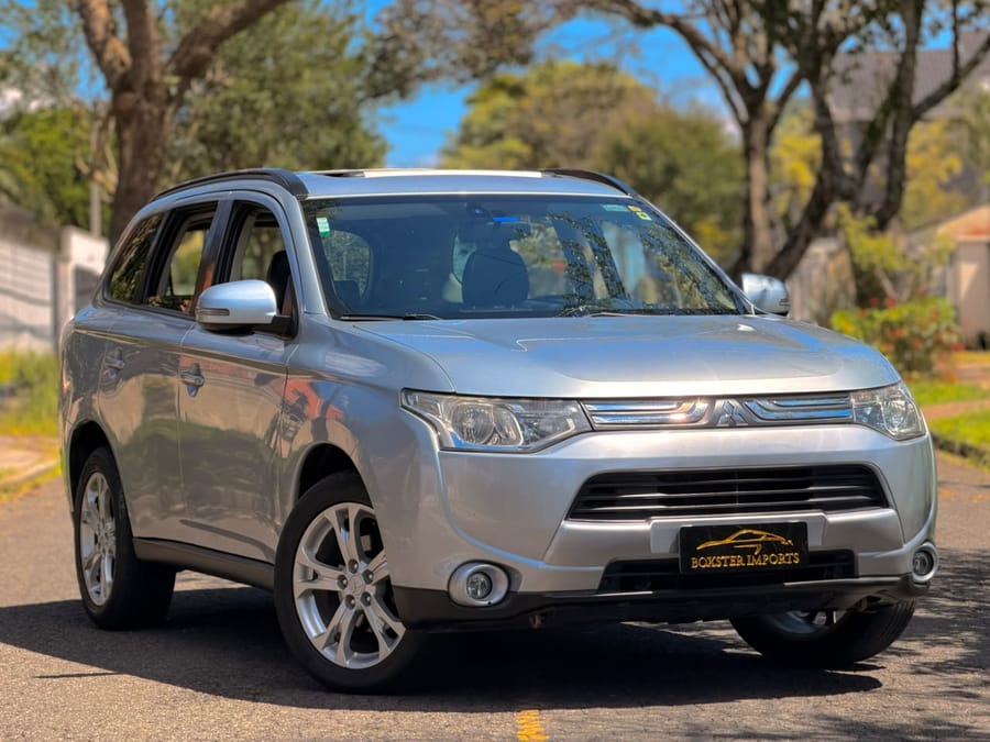 Mitsubishi Outlander 2014