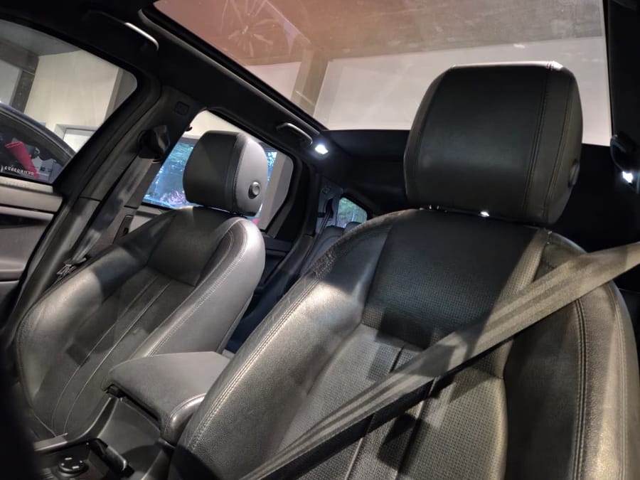 Land Rover Discovery 2019
