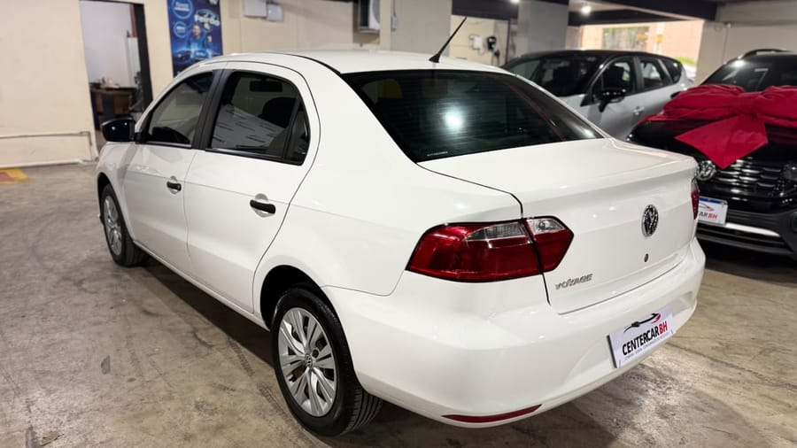 Volkswagen Voyage 2021
