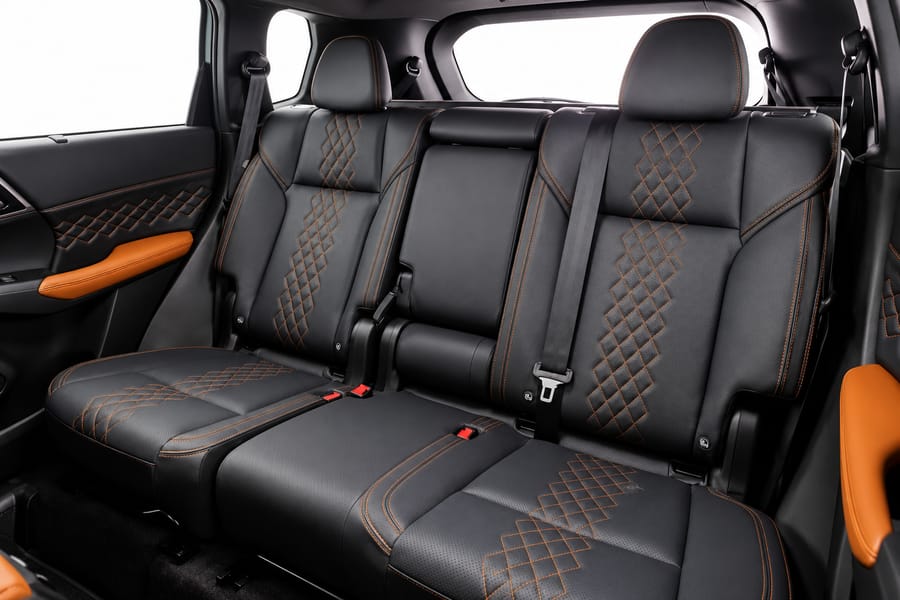 Mitsubishi Outlander 2026