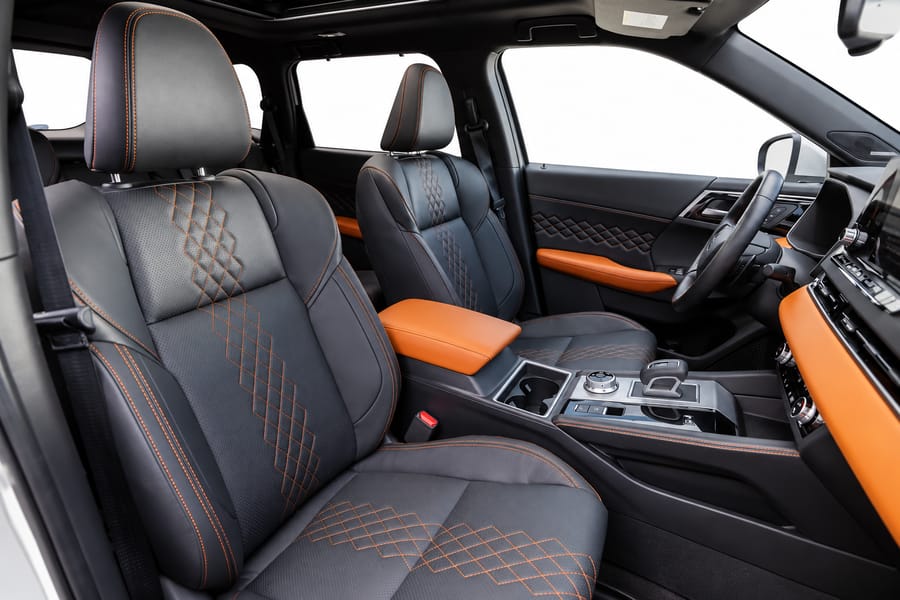 Mitsubishi Outlander 2026