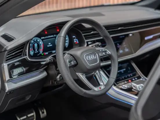 Audi Q8 2025