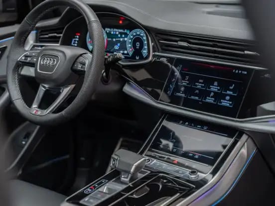 Audi Q8 2025