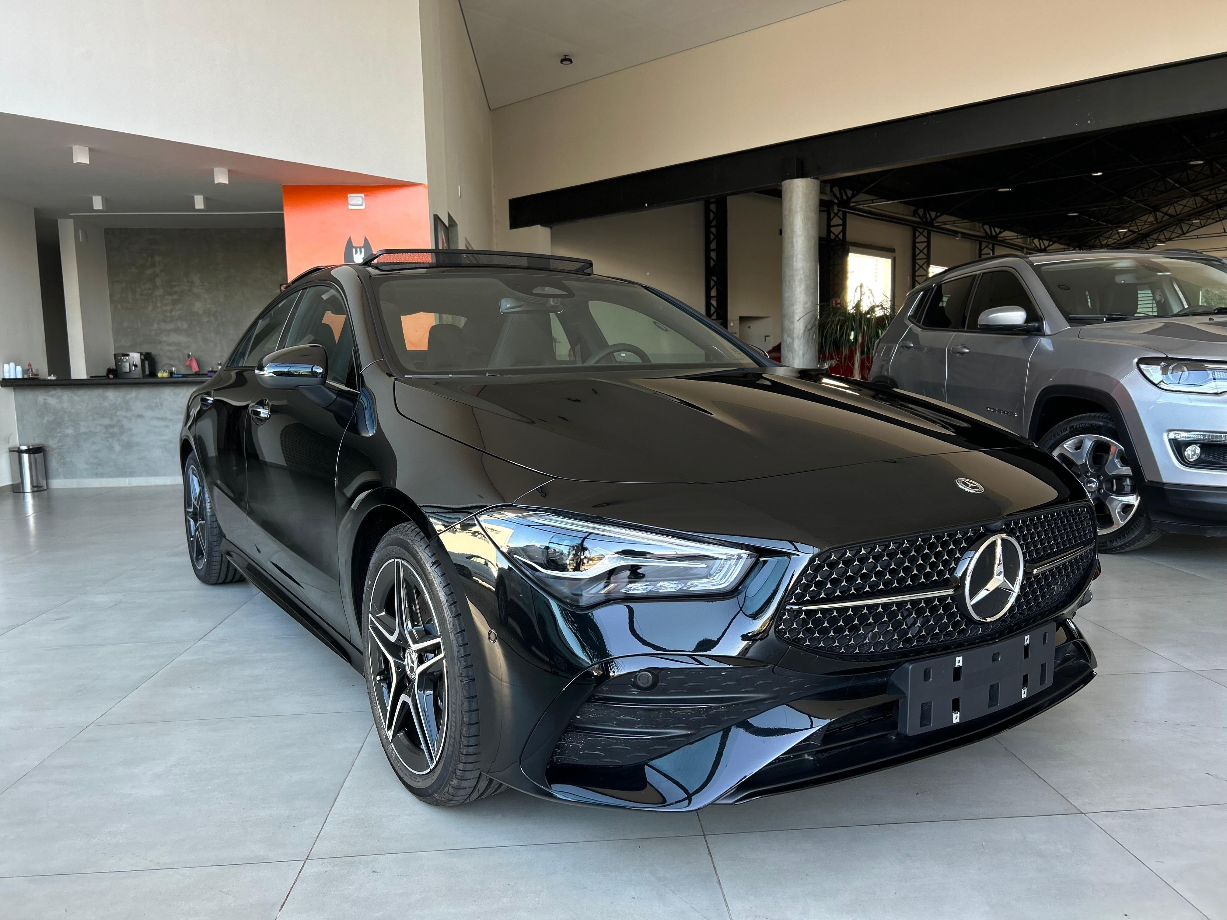 Mercedes-Benz CLA200 2025