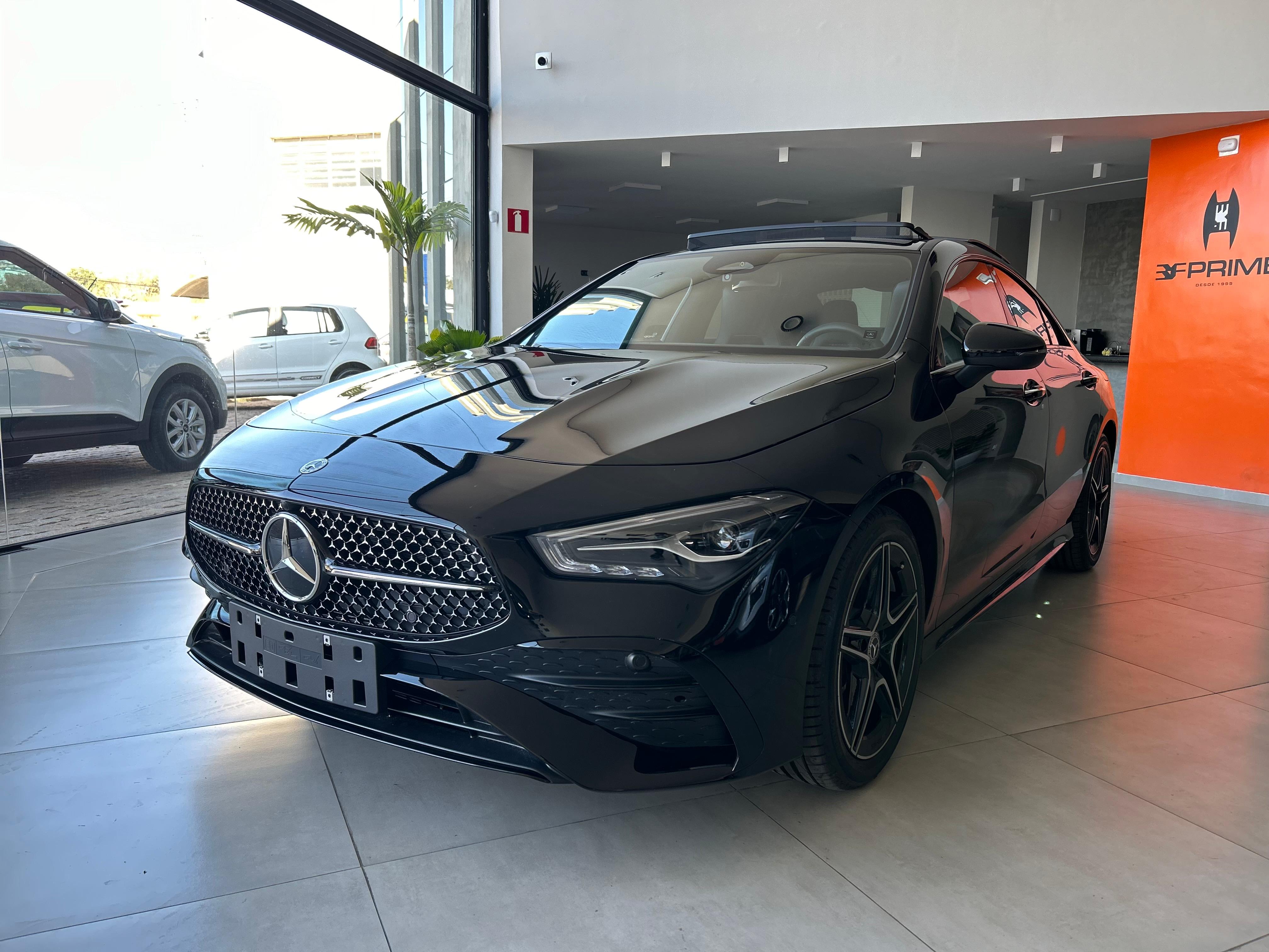 Mercedes-Benz CLA200 2025