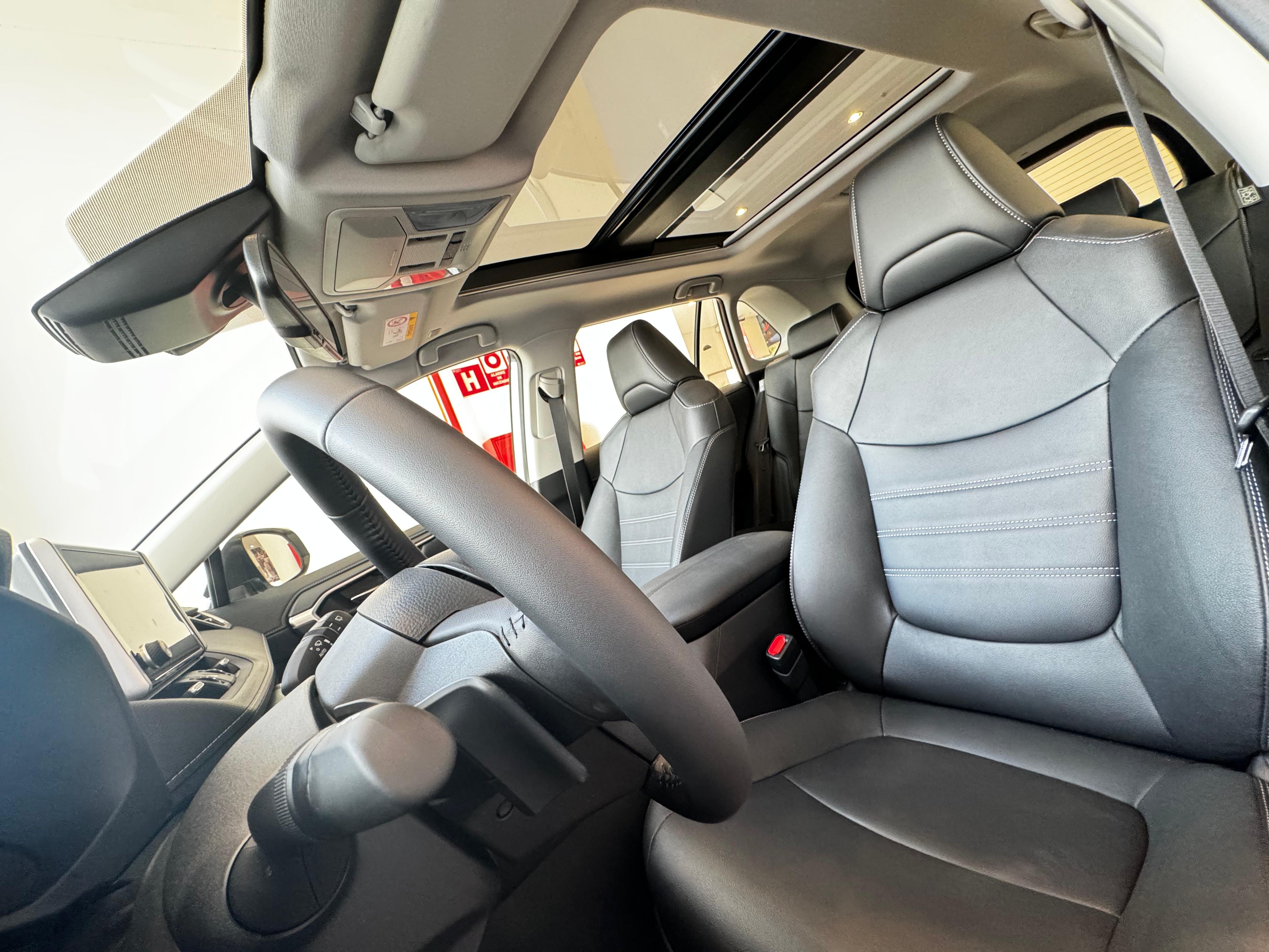 TOYOTA RAV4 2027