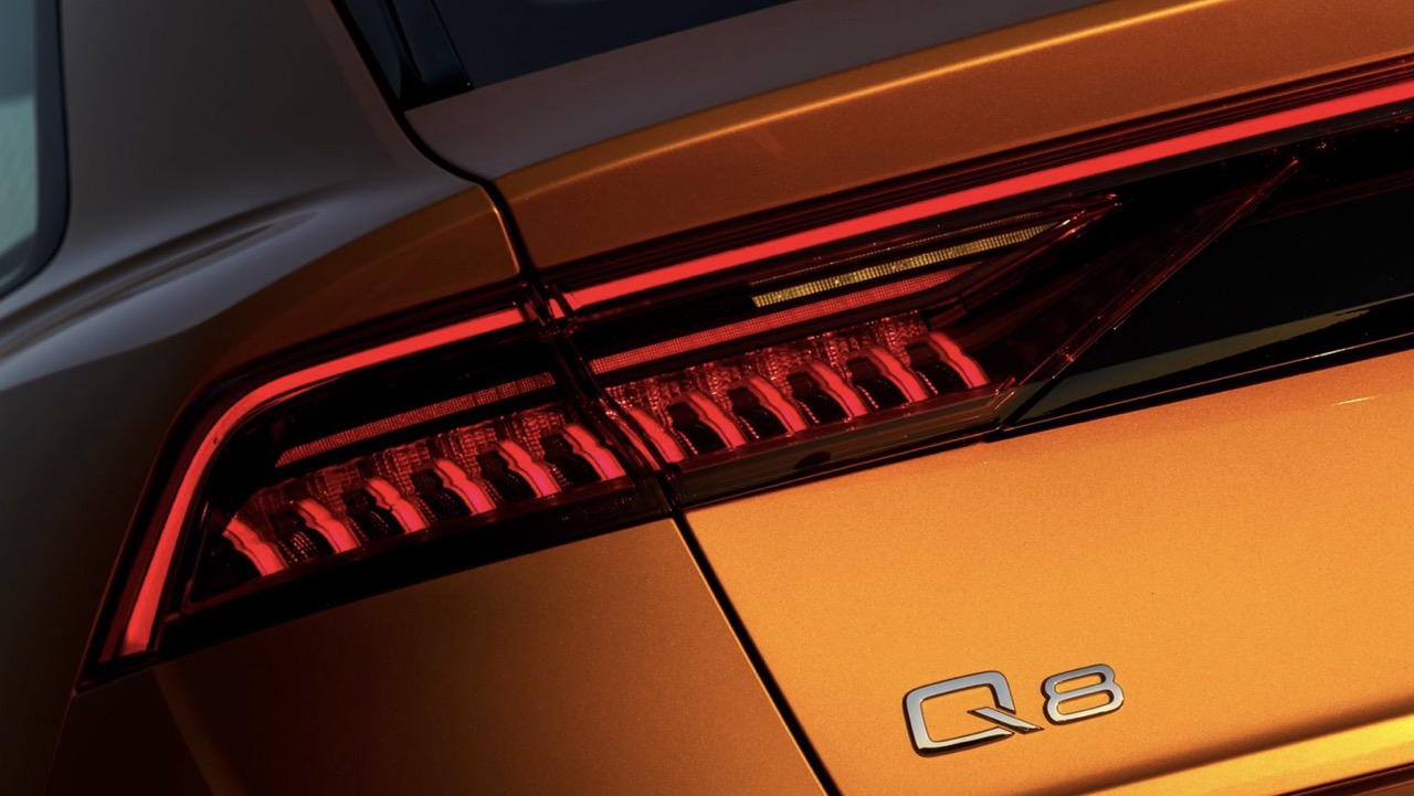 AUDI Q8 2022