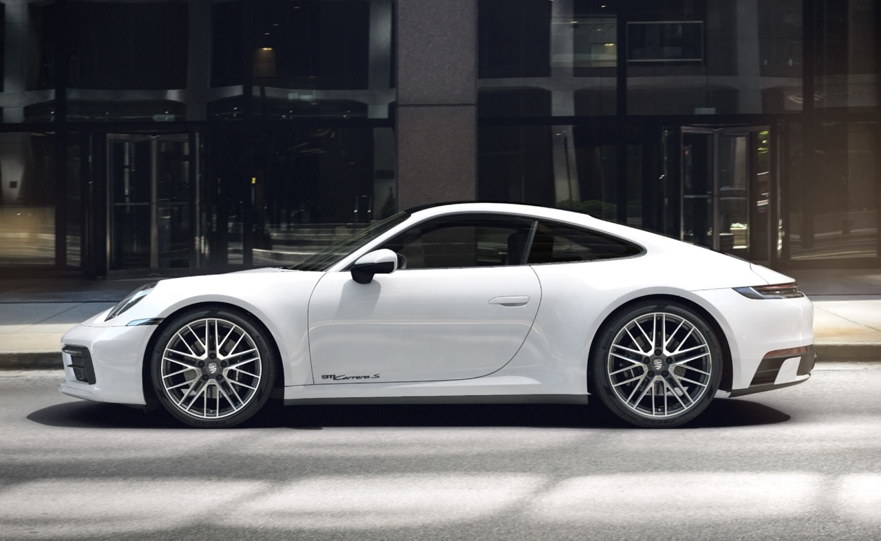PORSCHE 911 2021