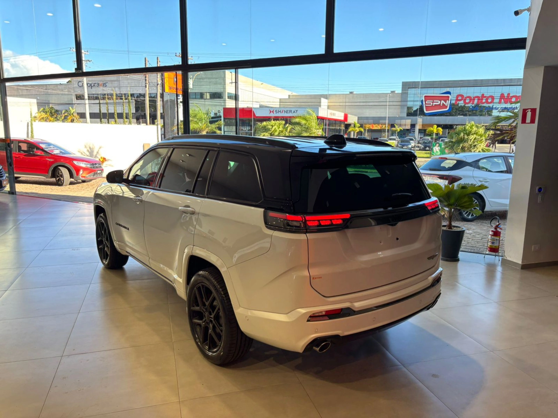 JEEP COMMANDER 2026