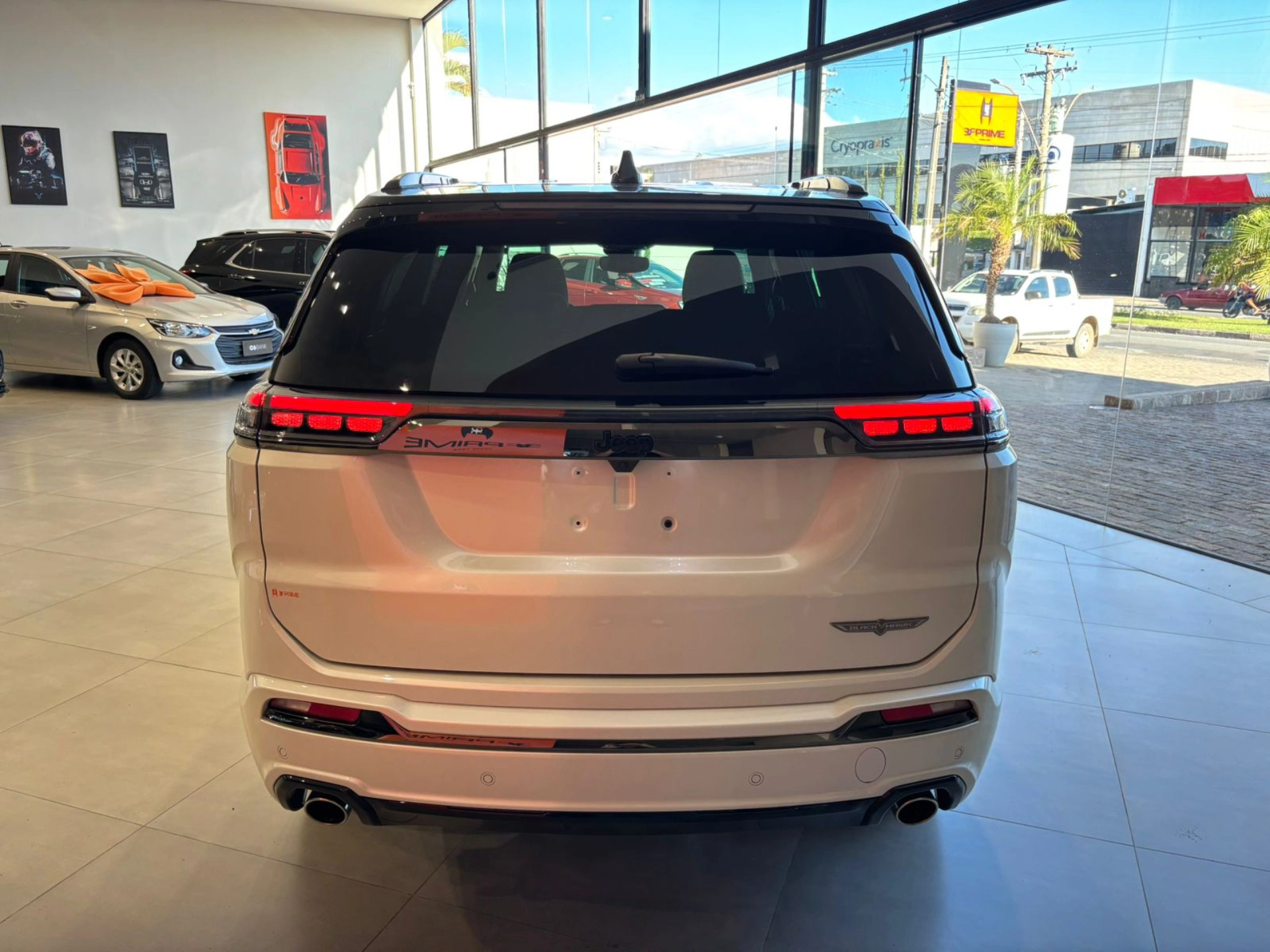 JEEP COMMANDER 2026