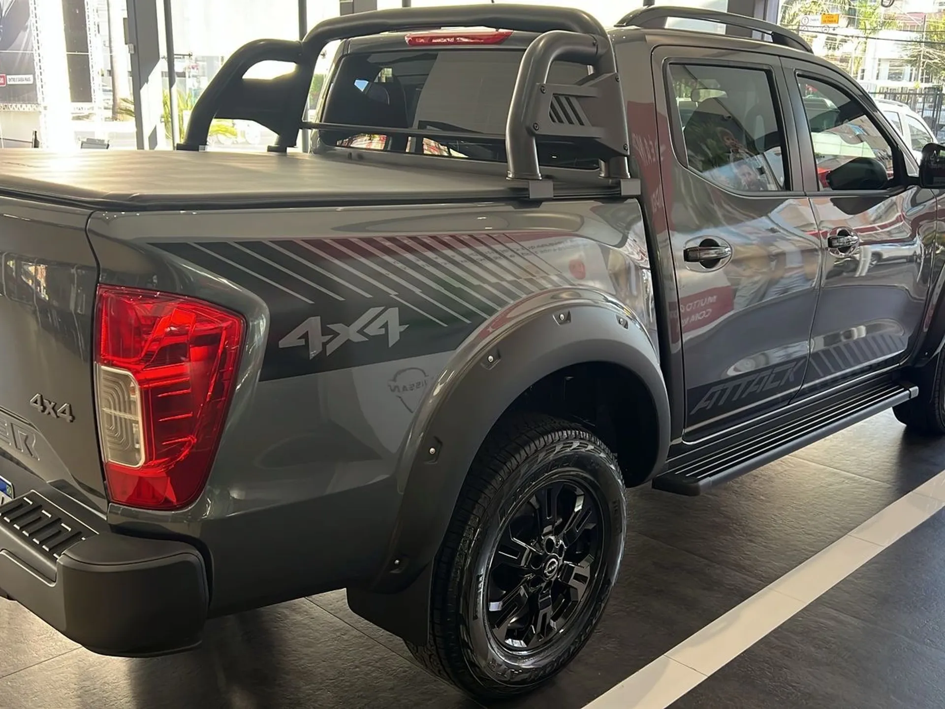 NISSAN FRONTIER 2026