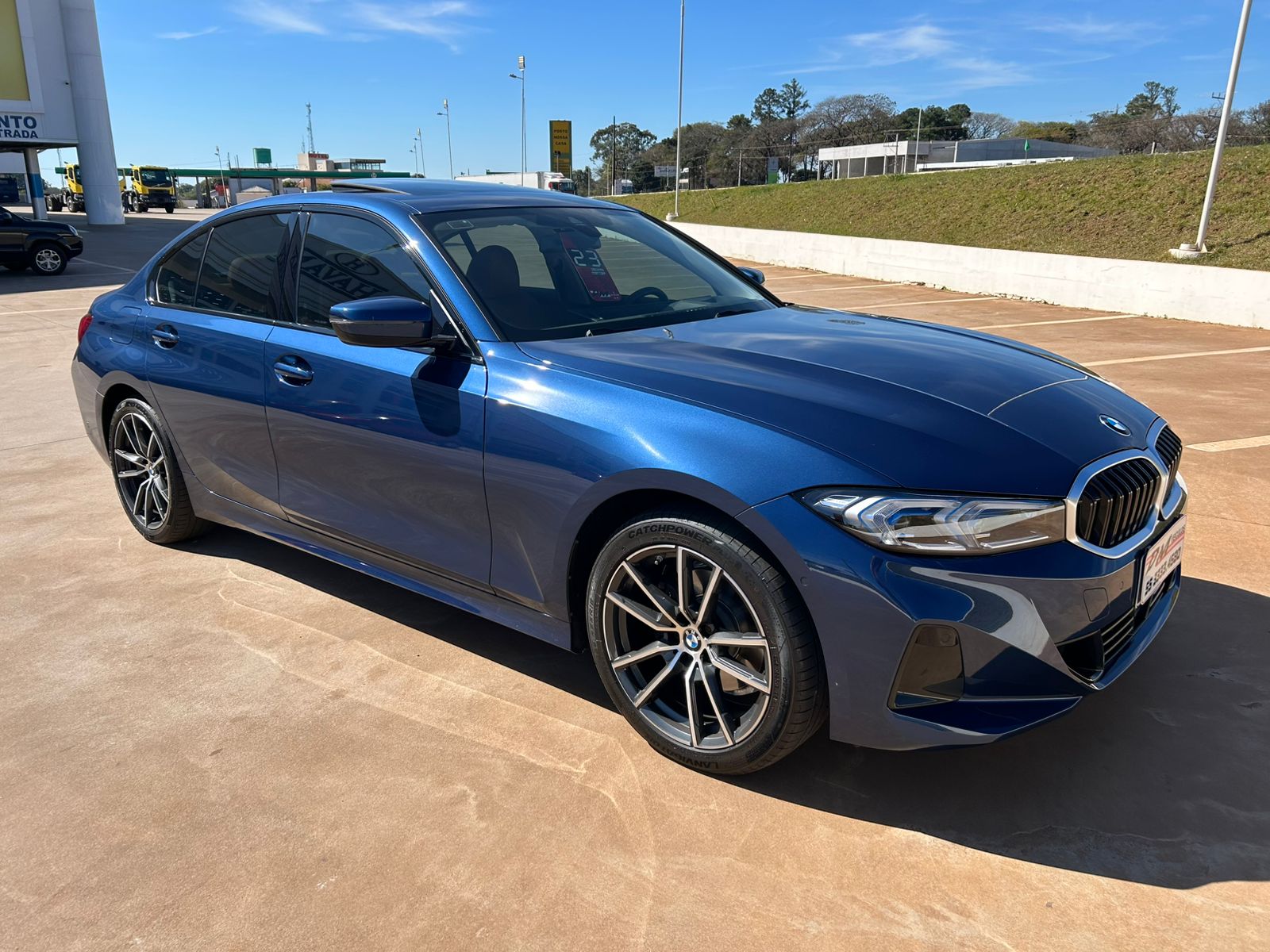 BMW 320i 2023