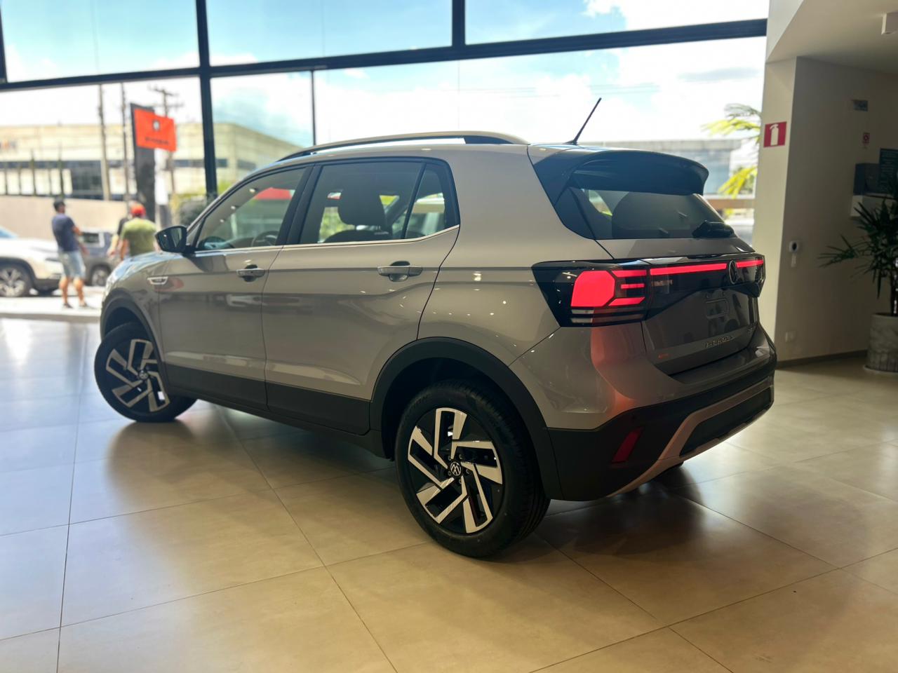 VOLKSWAGEN T-CROSS 2027