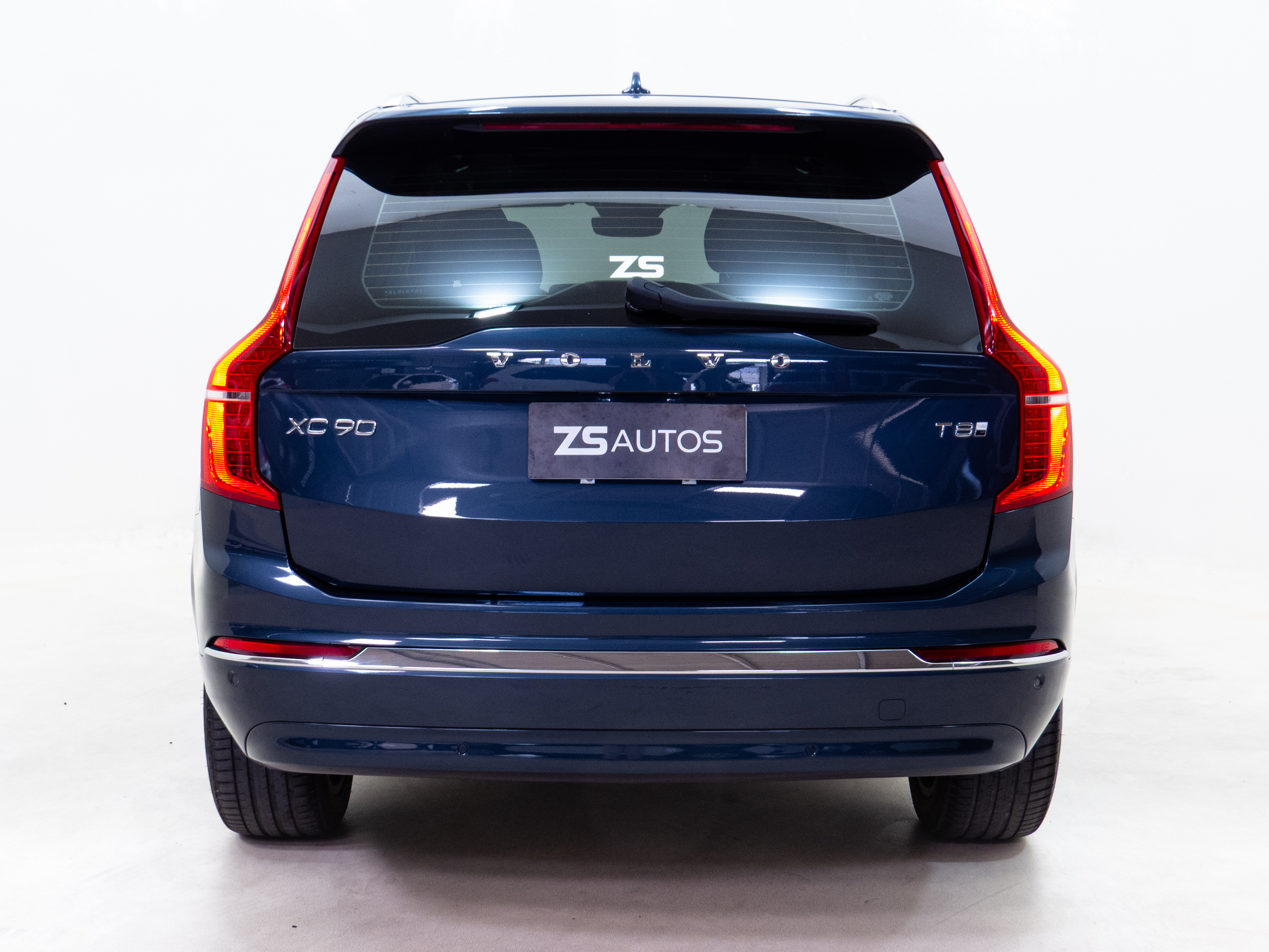 Volvo XC90 2025