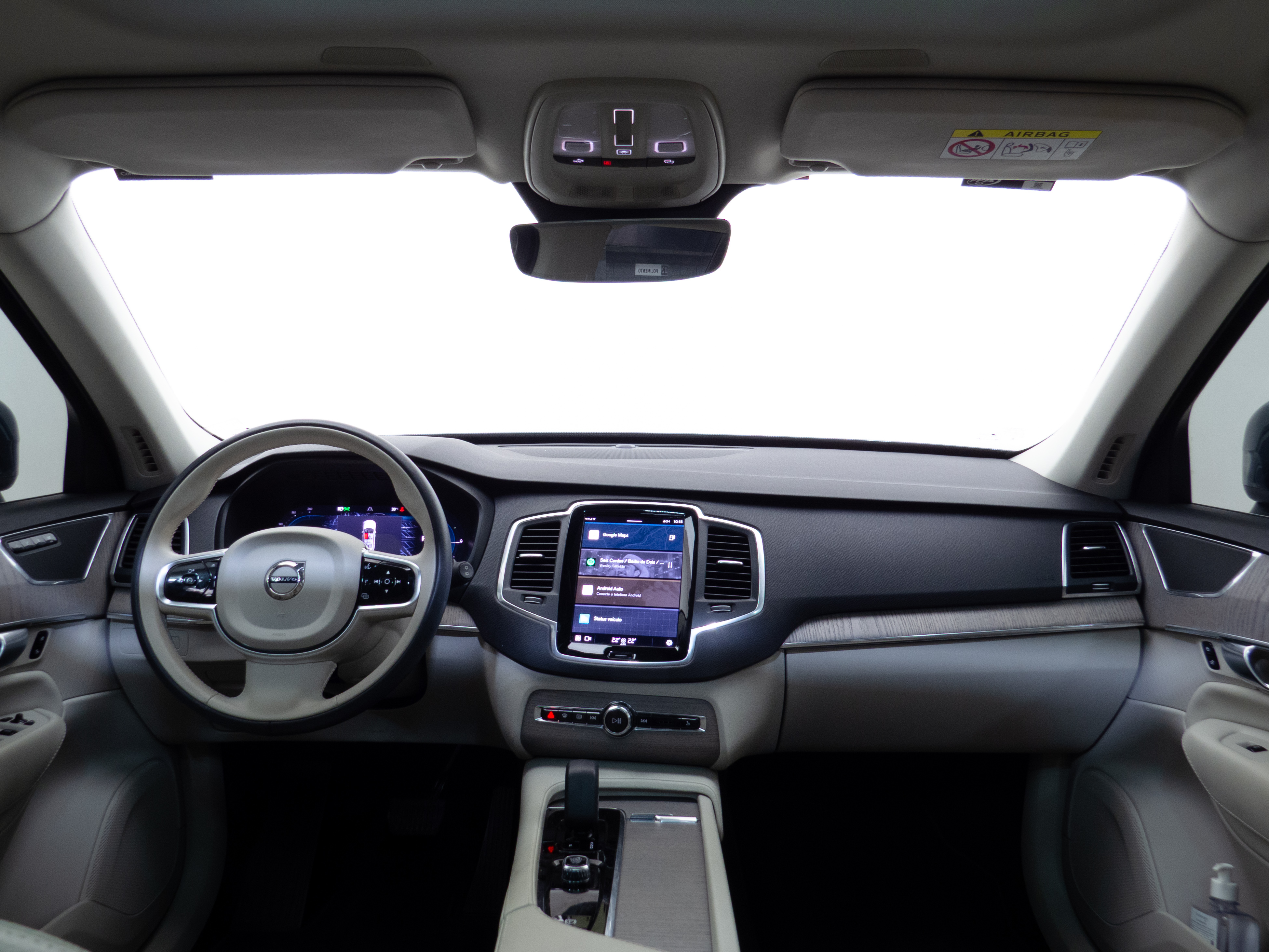 Volvo XC90 2025