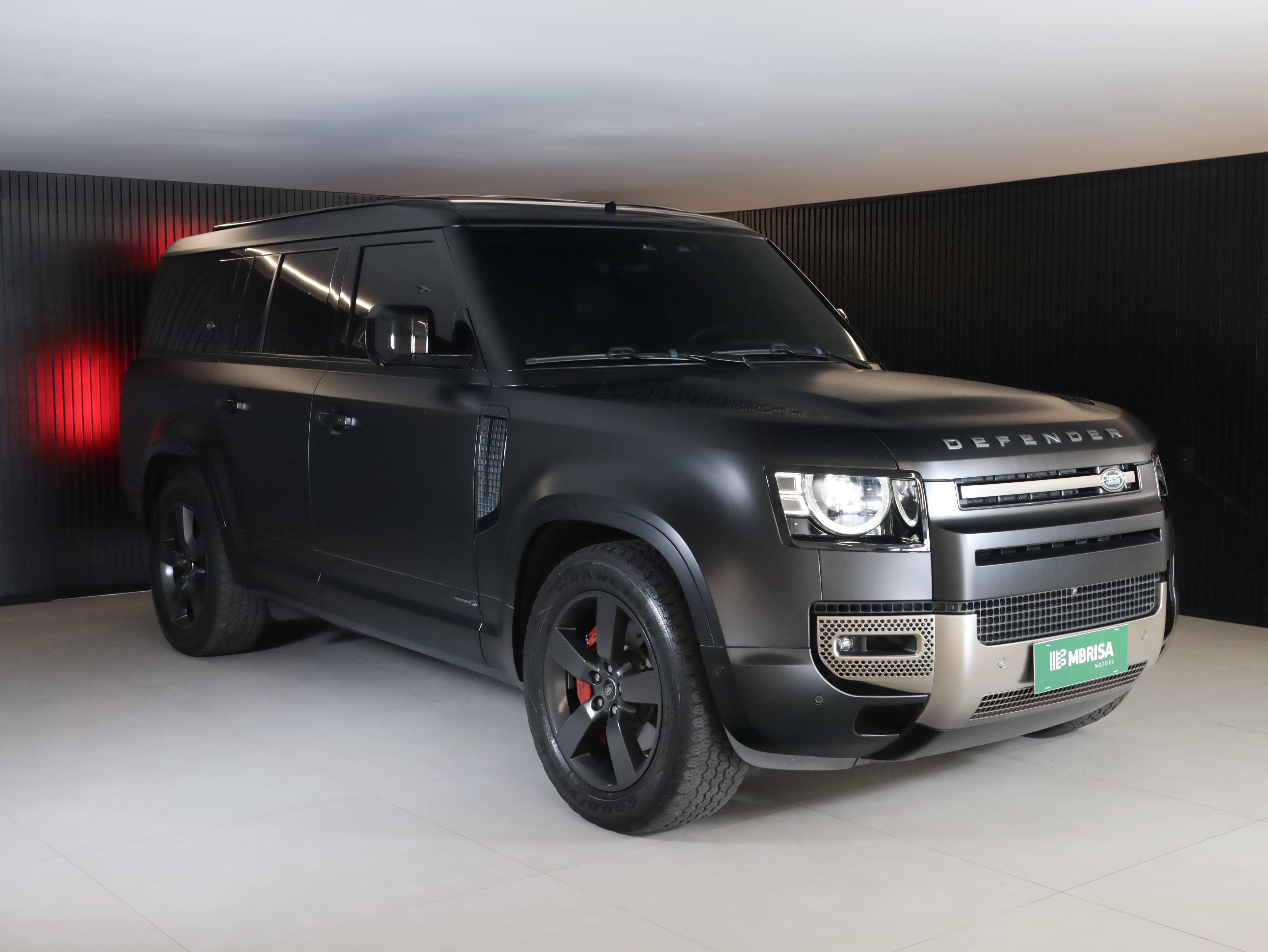 Land Rover DEFENDER 130 D 2023