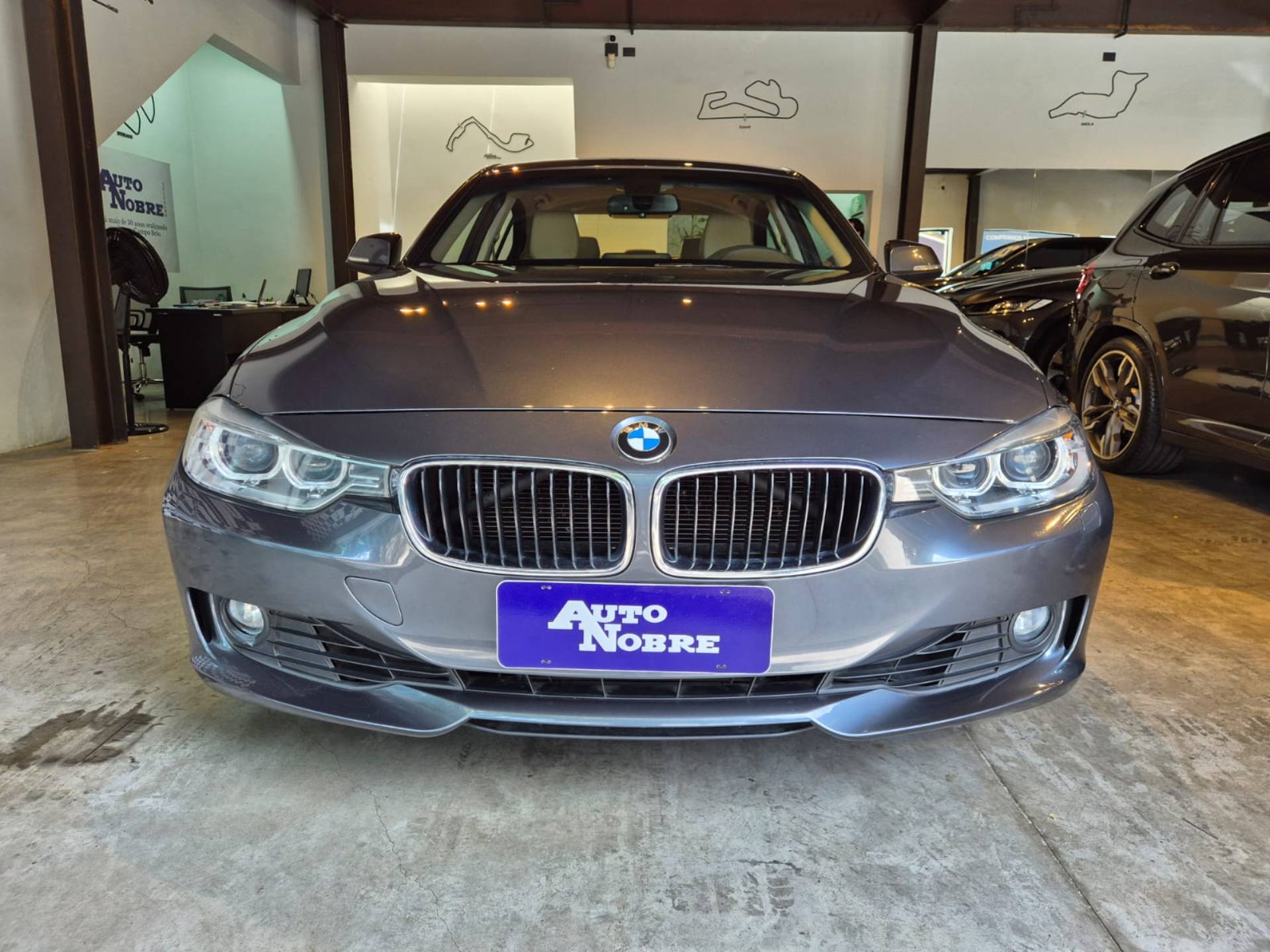 BMW 320i 2014