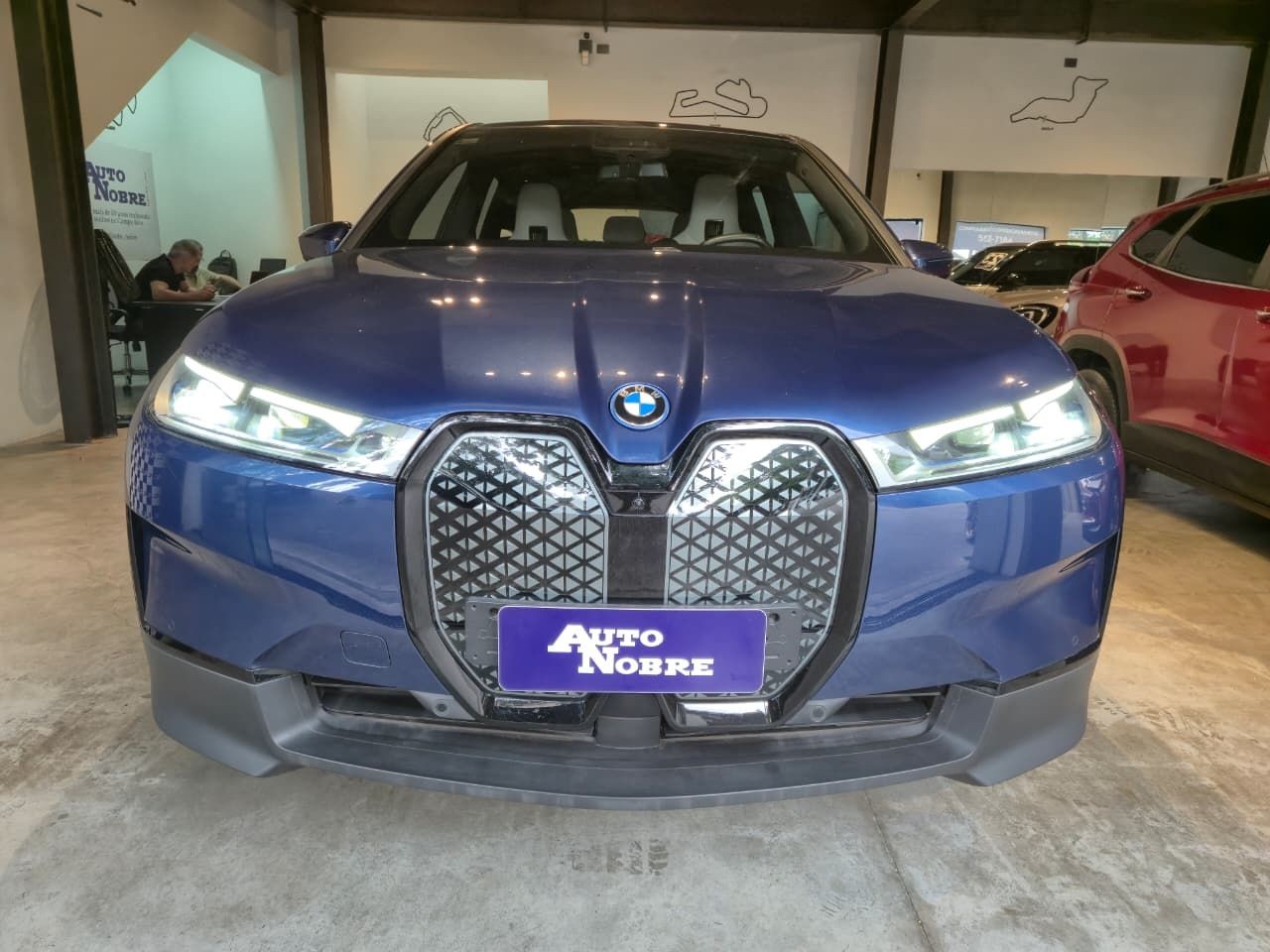 BMW iX 2023