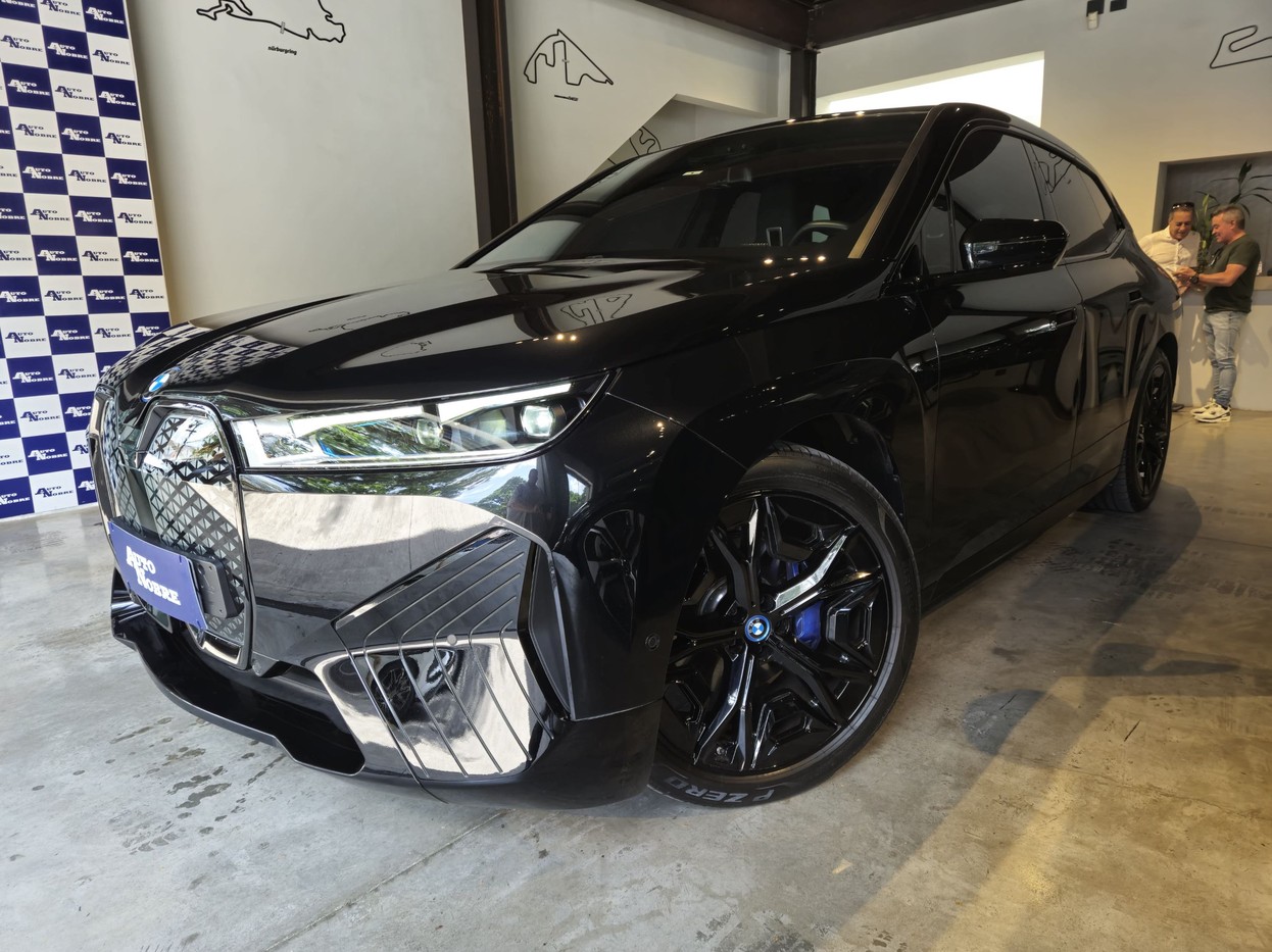 BMW iX 2024