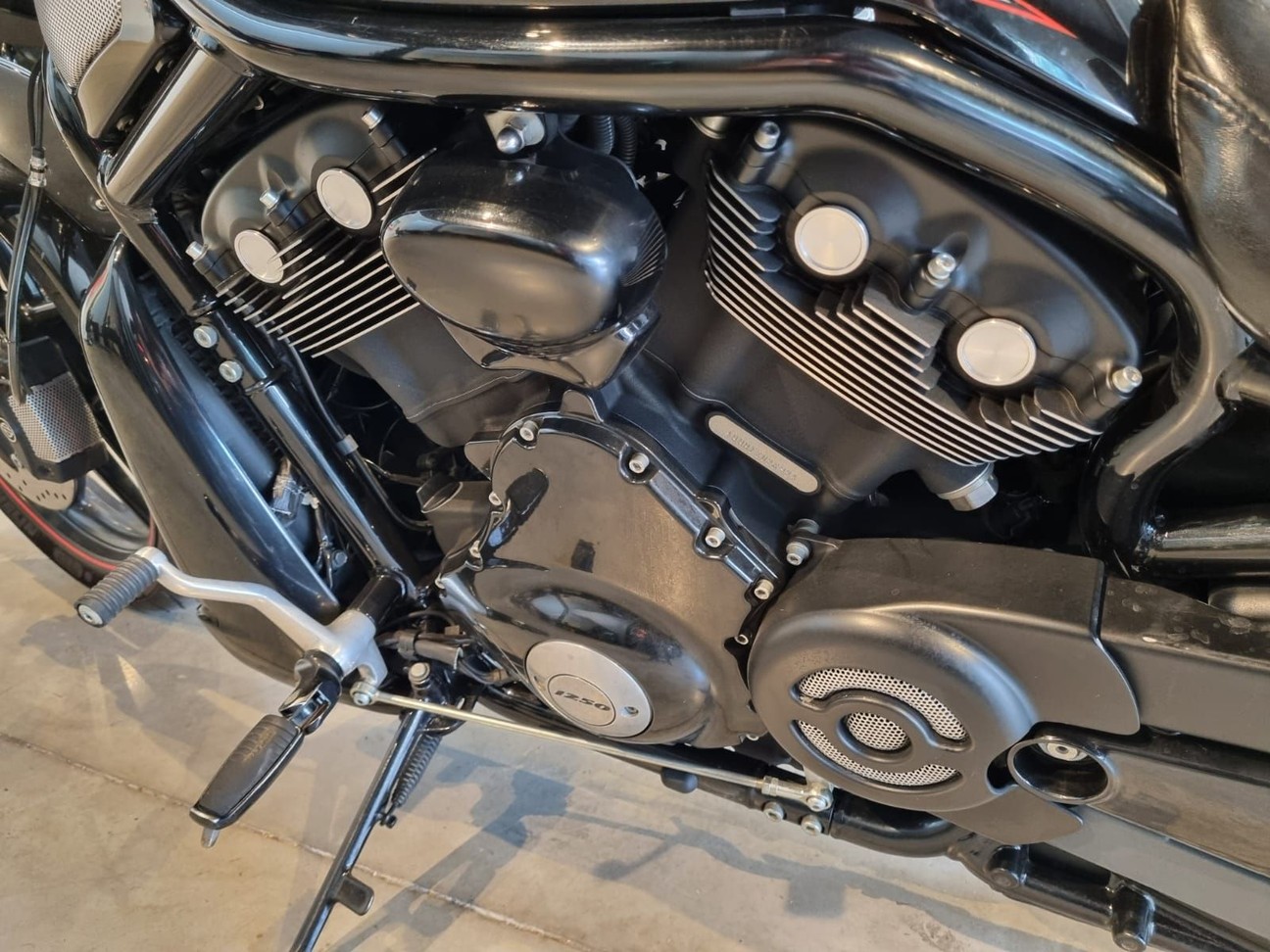 HARLEY-DAVIDSON V ROD NIGHT ROD ESPECIAL 2014