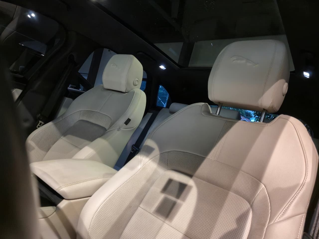 JAGUAR F-PACE 2023