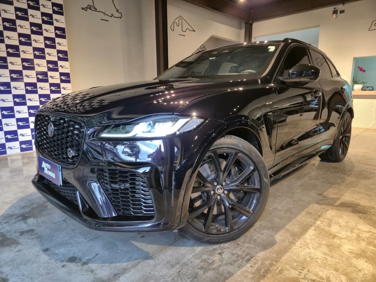 JAGUAR F-PACE 2023