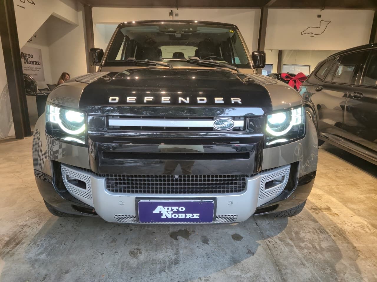 LAND ROVER DEFENDER 2021