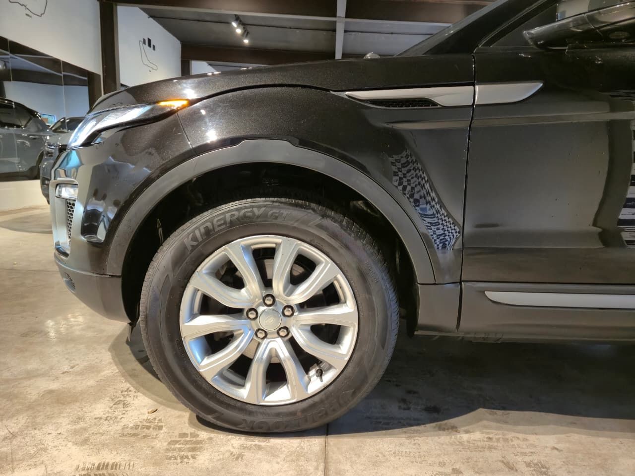 LAND ROVER RANGE ROVER EVOQUE 2017