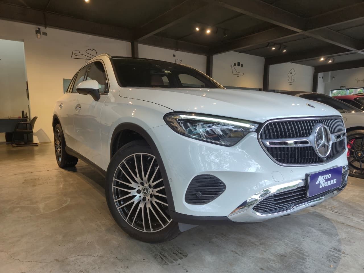 MERCEDES-BENZ GLC 300 2024