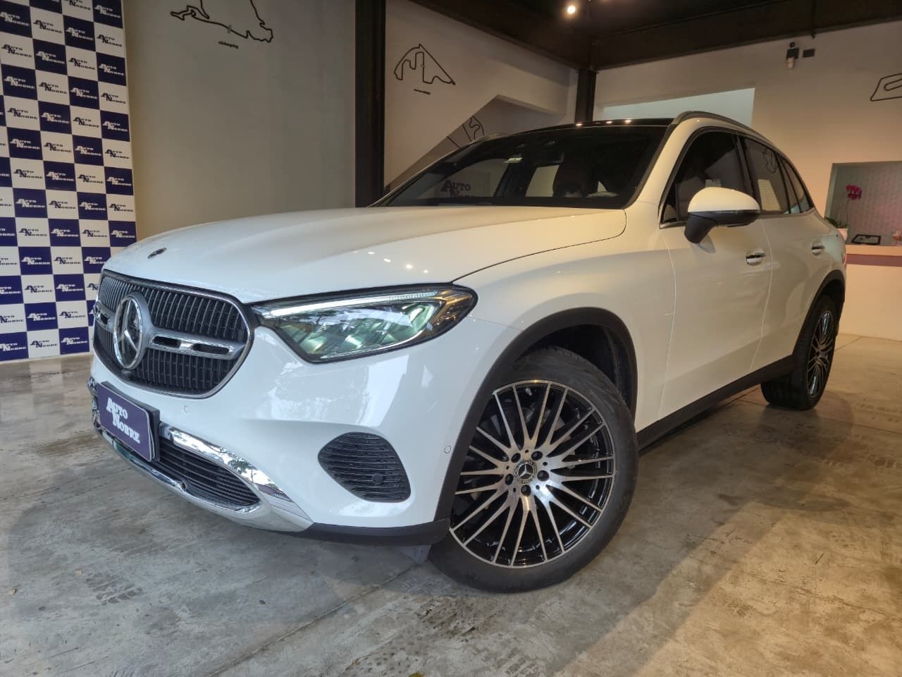 MERCEDES-BENZ GLC 300 2024