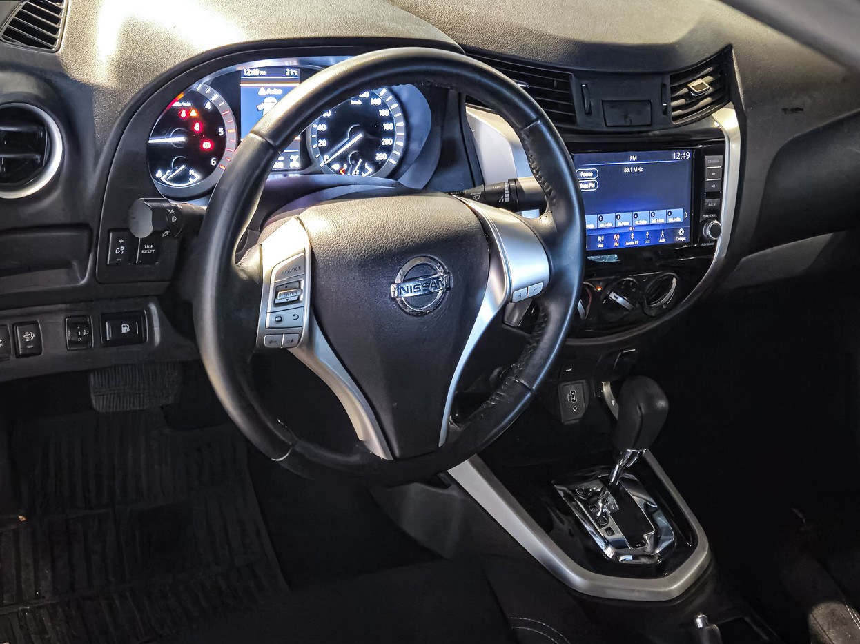 NISSAN FRONTIER 2022