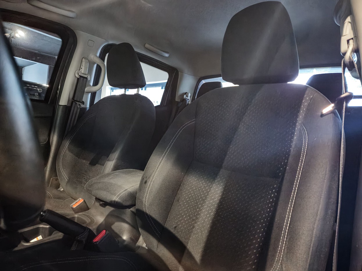 NISSAN FRONTIER 2022