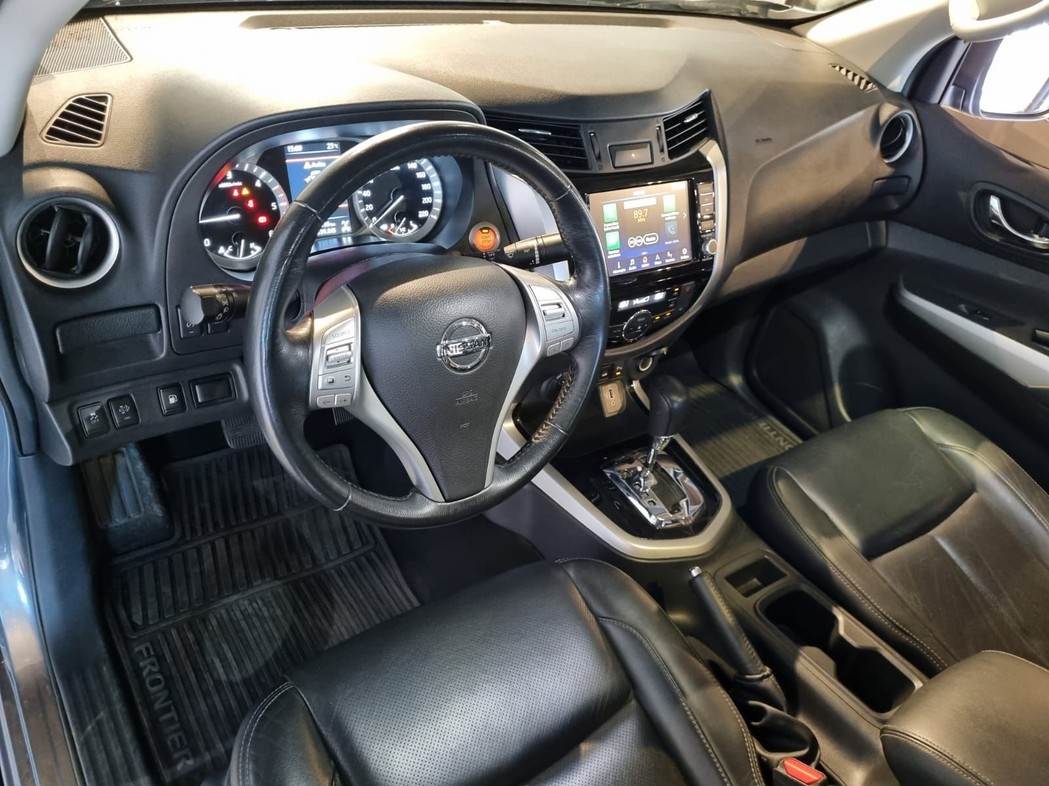 NISSAN FRONTIER 2021