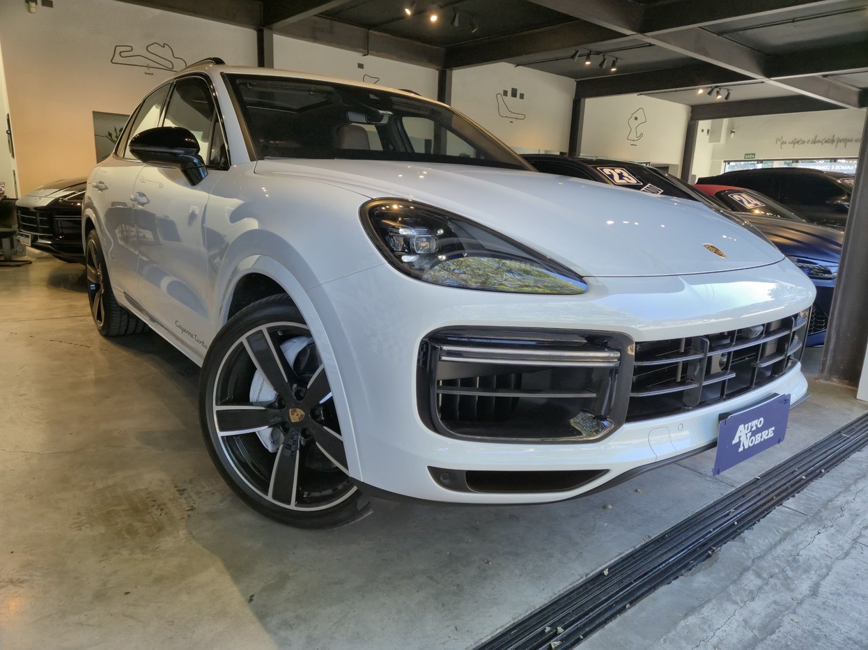 PORSCHE CAYENNE 2023