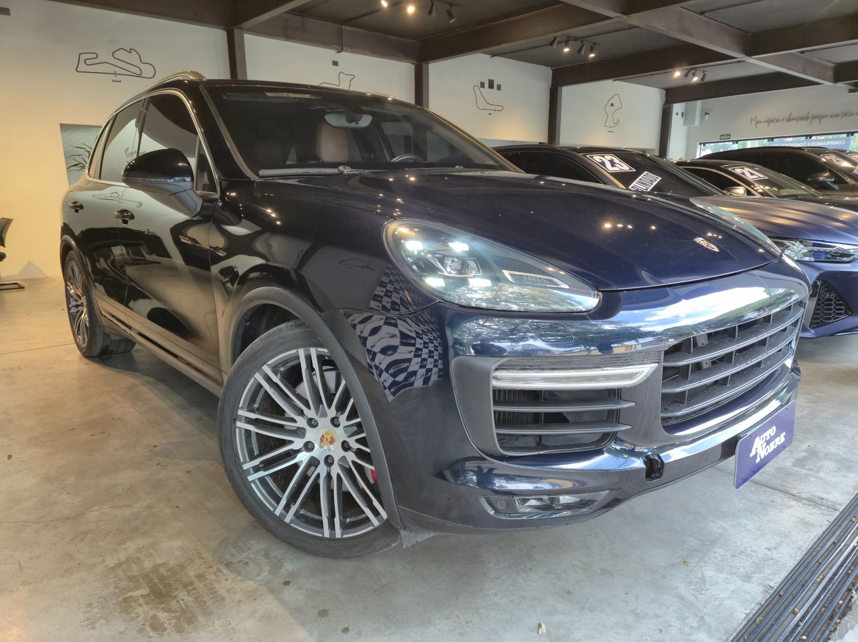 PORSCHE CAYENNE 2016