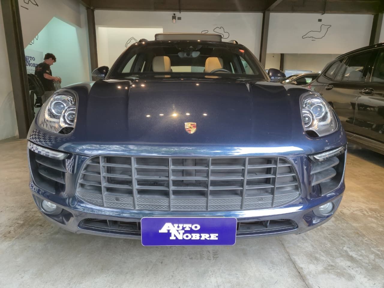 PORSCHE MACAN 2017