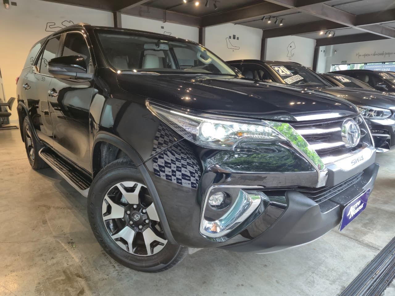 TOYOTA HILUX SW4 2020