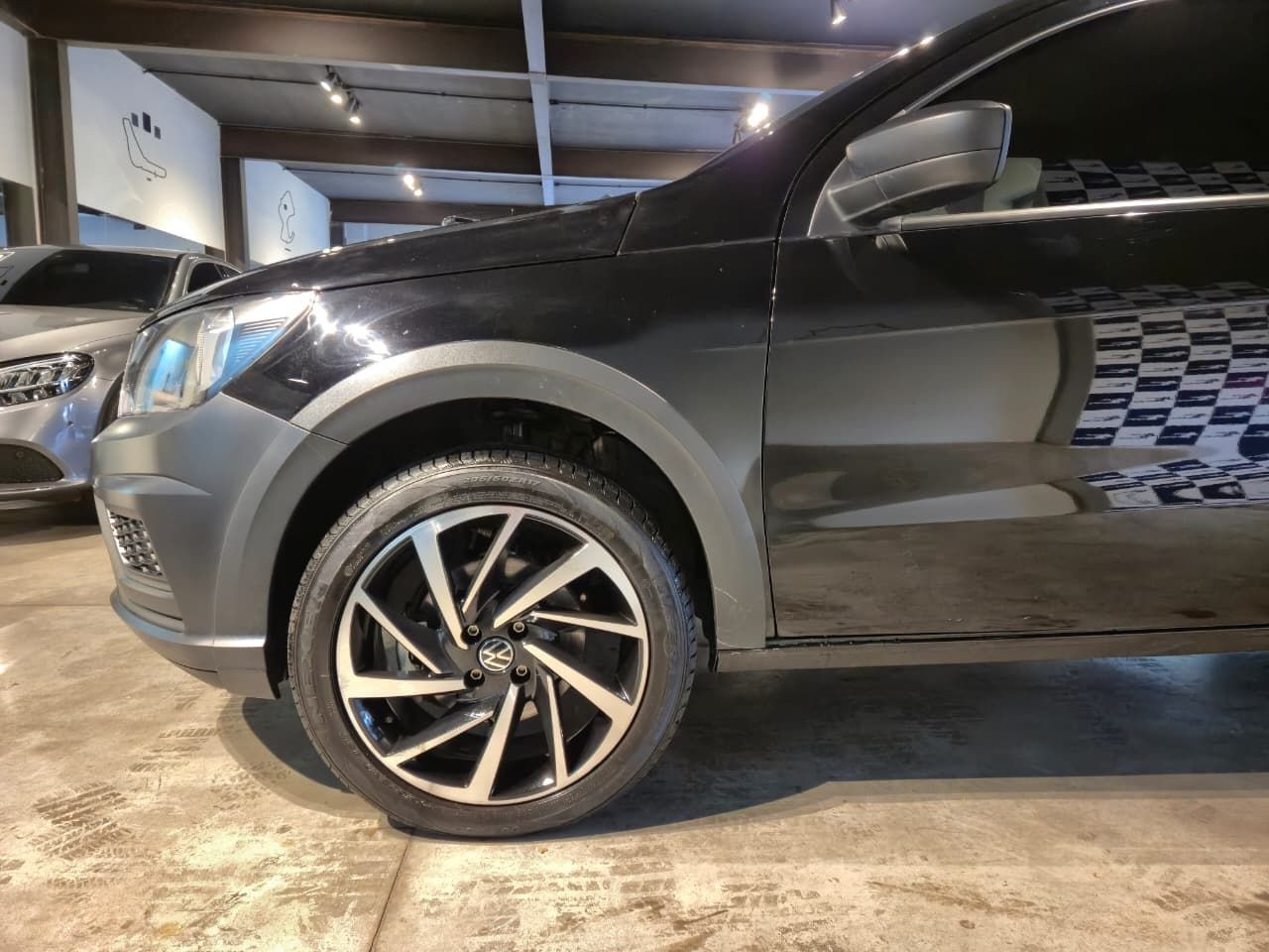 VOLKSWAGEN SAVEIRO 2023