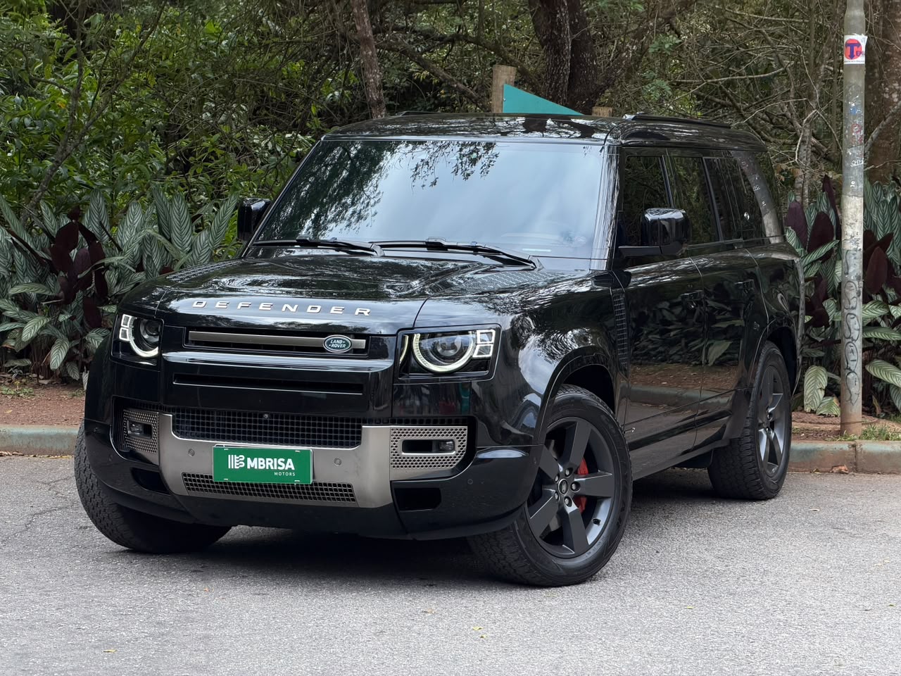 Land Rover DEFENDER 130 D 2023