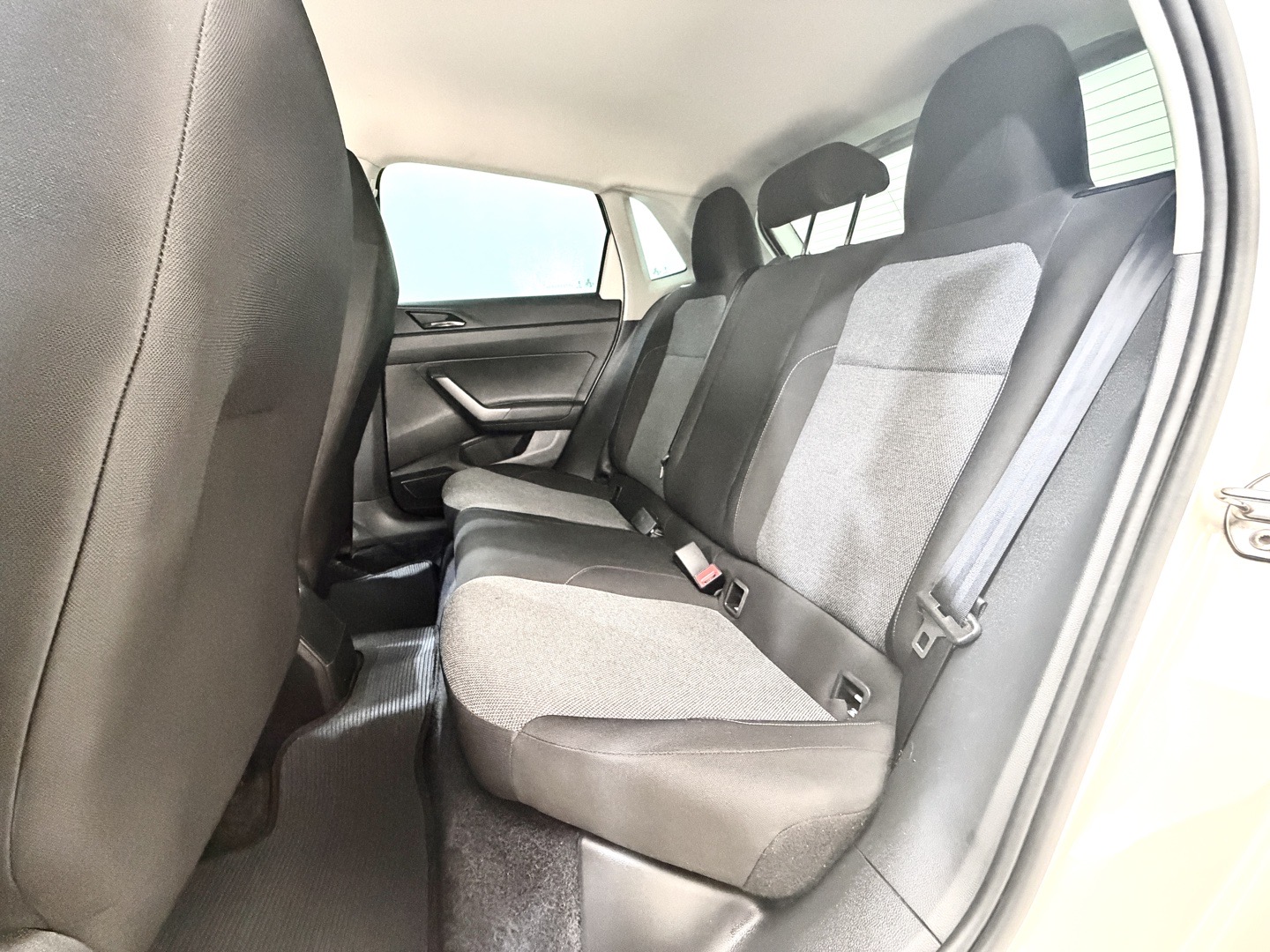 VW - VolksWagen Polo 2024