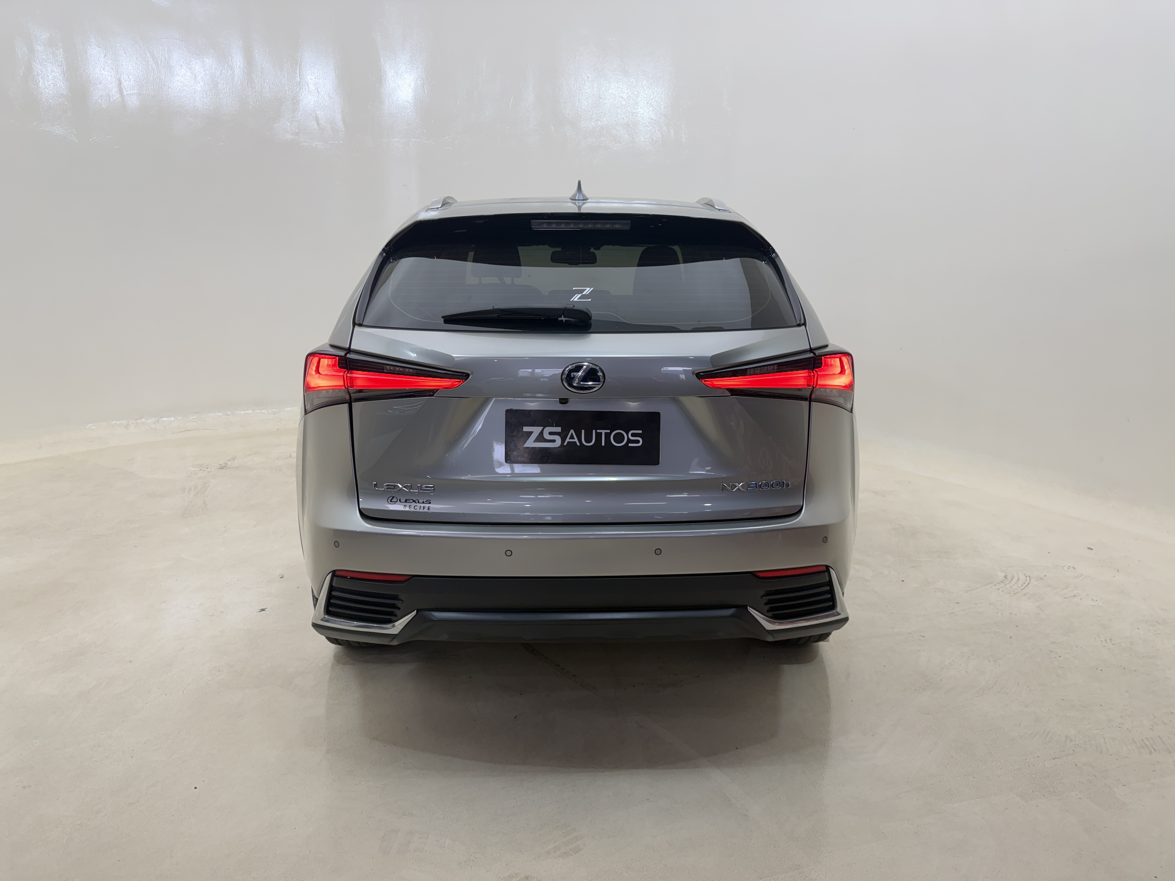 Lexus NX 2021