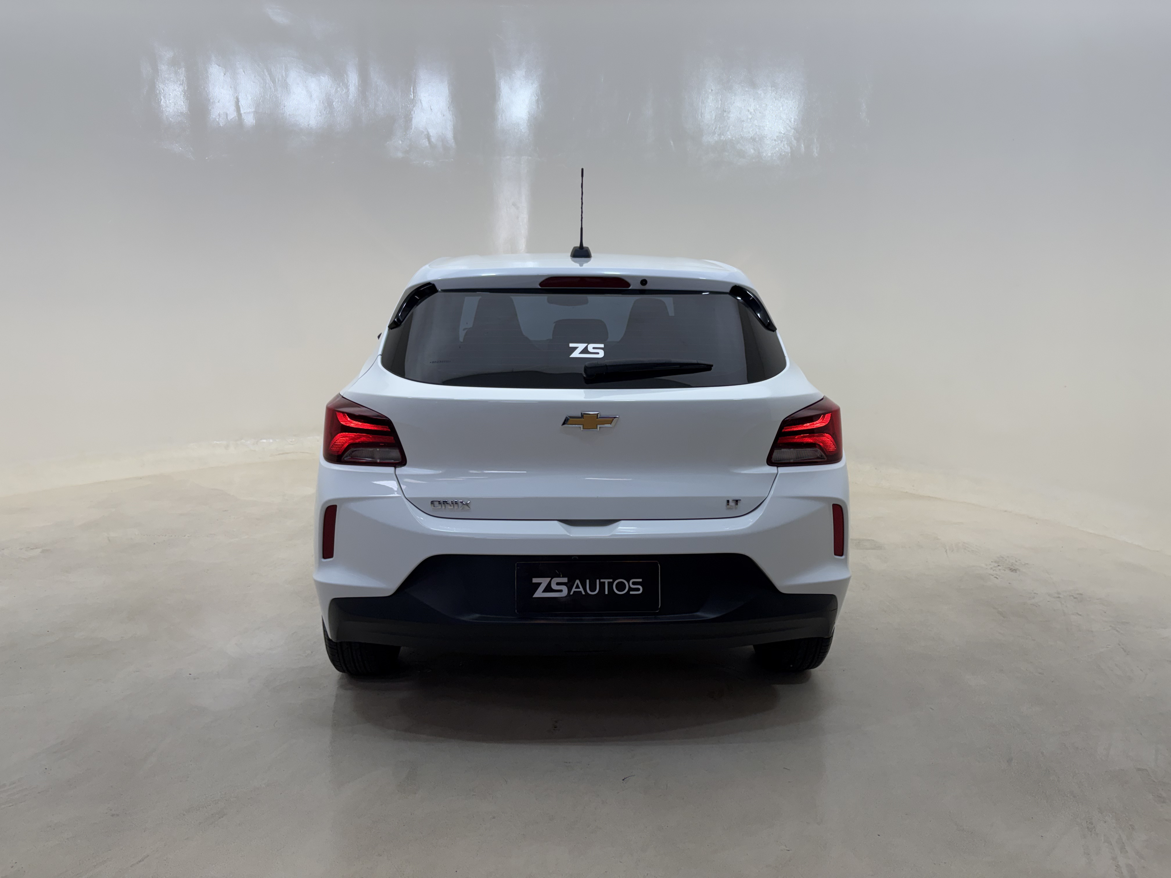 Chevrolet Onix 2024