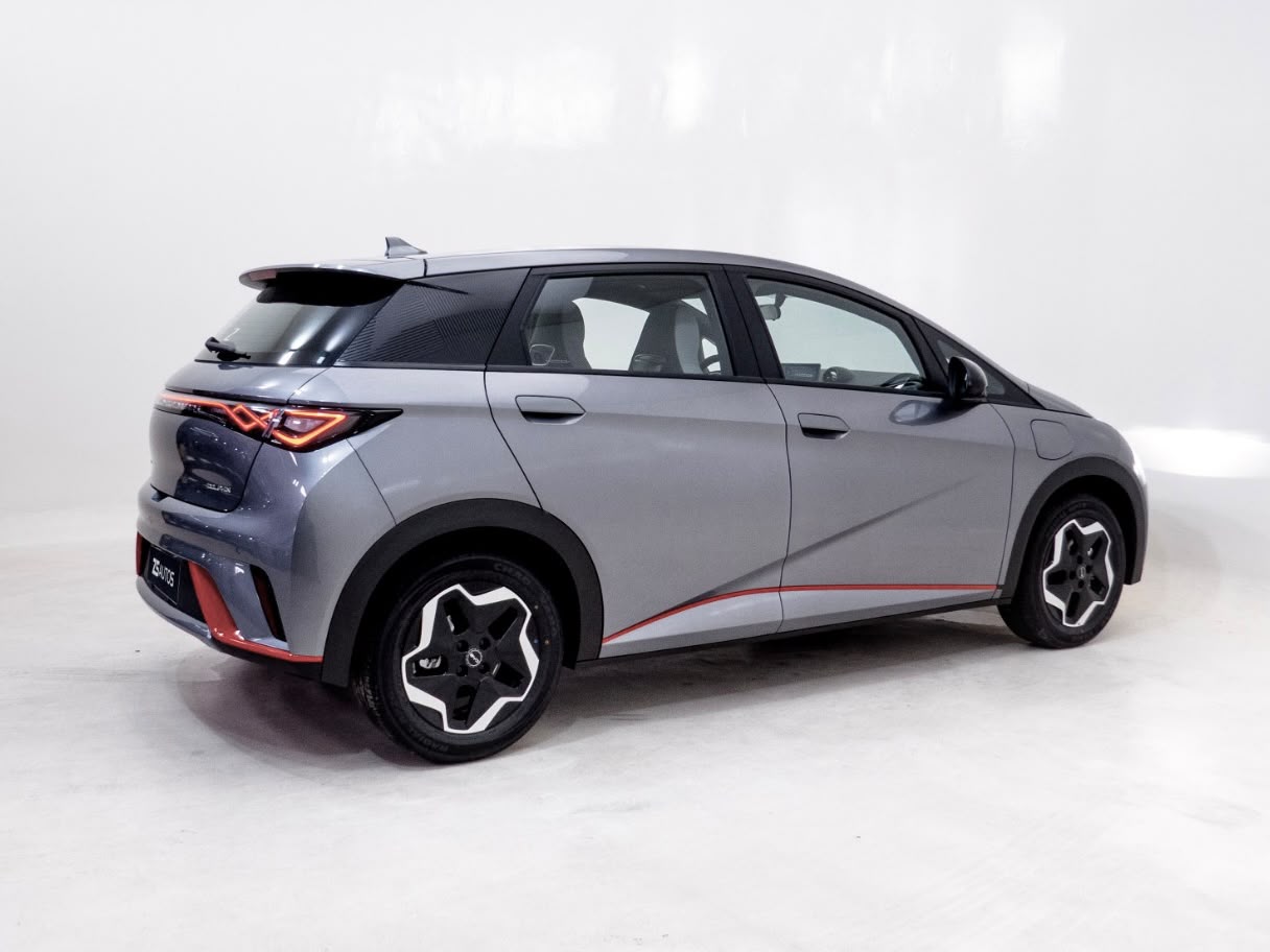 BYD Dolphin 2027
